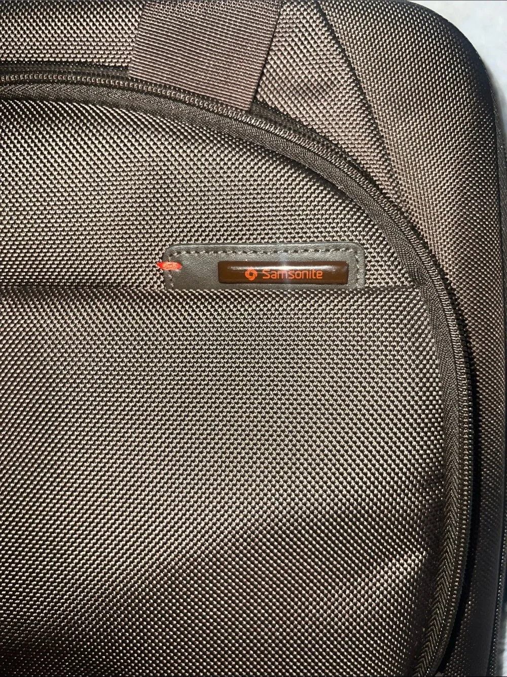 Samsonite Brown Rolling Travel luggage with Telescoping Handle